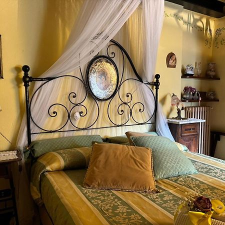 Casa Giulia, Il Gioiello Del Borgo Lejlighed Certaldo Eksteriør billede