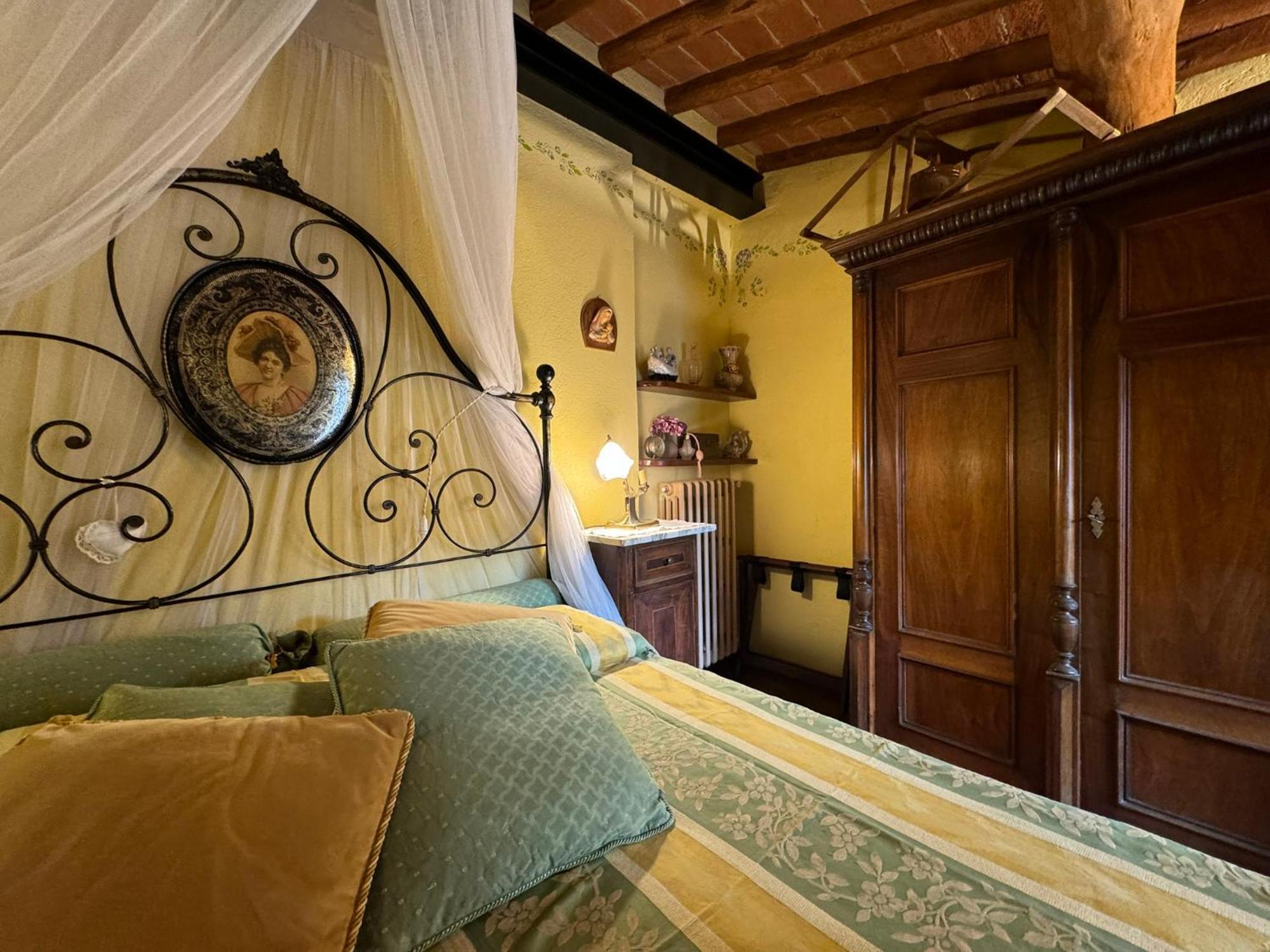 Casa Giulia, Il Gioiello Del Borgo Lejlighed Certaldo Eksteriør billede