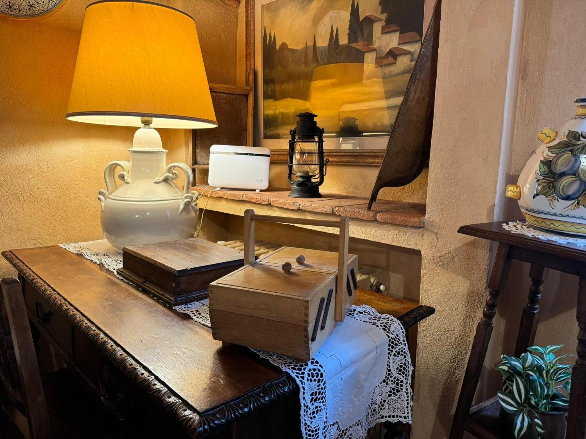 Casa Giulia, Il Gioiello Del Borgo Lejlighed Certaldo Eksteriør billede