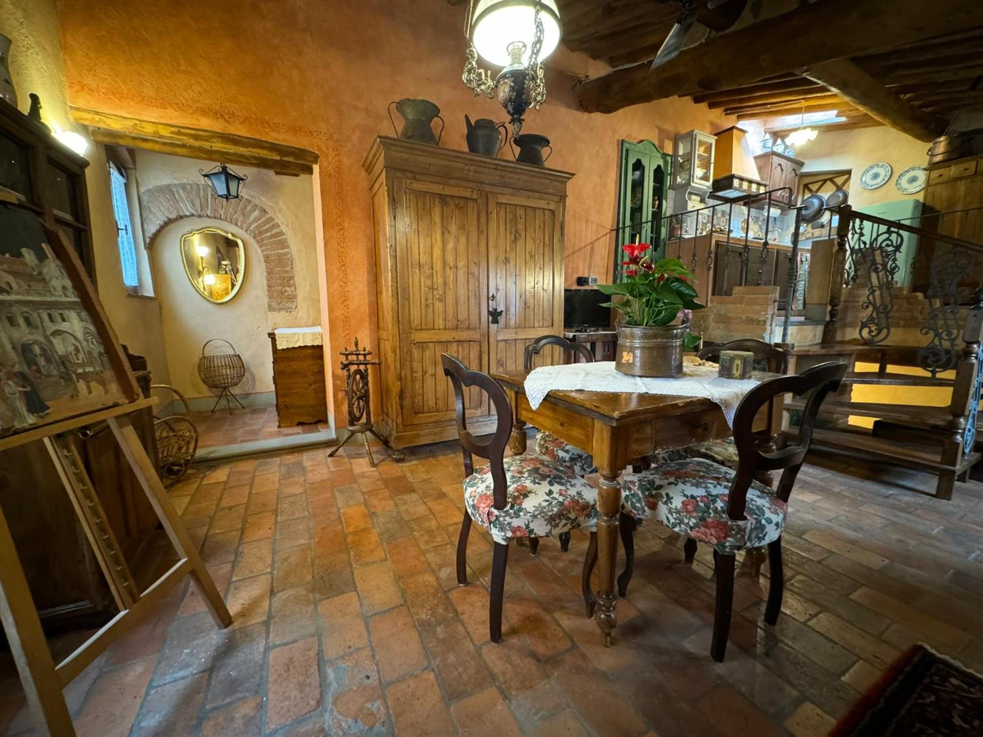 Casa Giulia, Il Gioiello Del Borgo Lejlighed Certaldo Eksteriør billede
