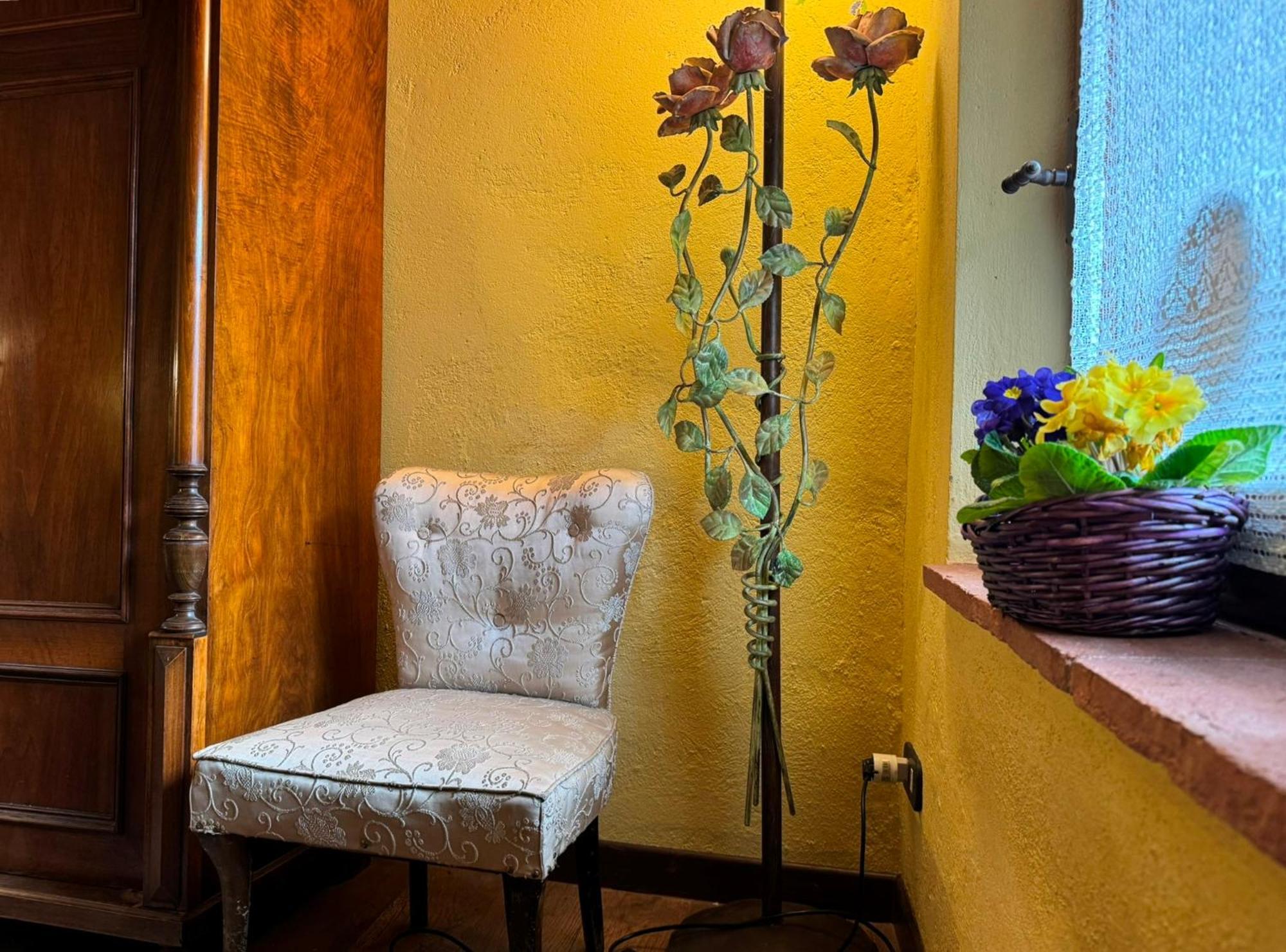 Casa Giulia, Il Gioiello Del Borgo Lejlighed Certaldo Eksteriør billede
